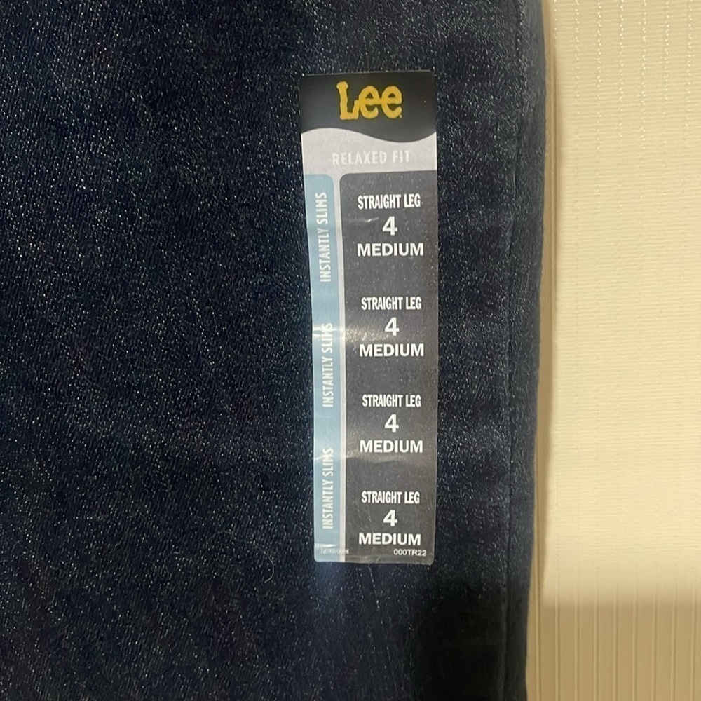 NWT LEE Women's Jeans Relaxed Fit Straight Leg High Rise Size 4 - Picture 5 of 11